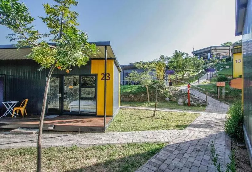 مُتل Sleepover Kmia