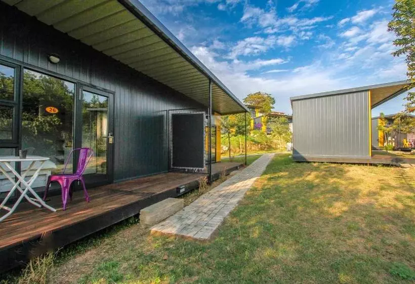 مُتل Sleepover Kmia