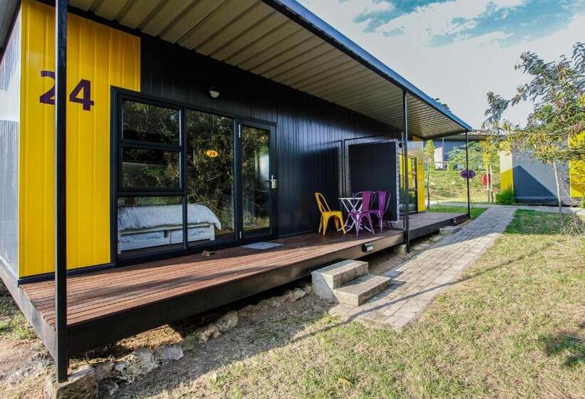 מוטל Sleepover Kmia