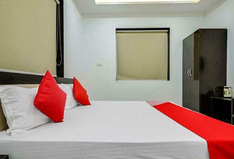 בית מלון כפרי Anand Sewa Dham