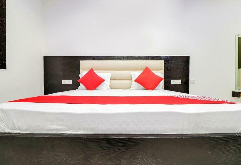 בית מלון כפרי Anand Sewa Dham