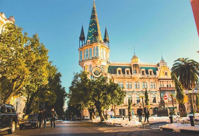 هاستل Downtown Centre In Batumi Aparthotel Orbi City