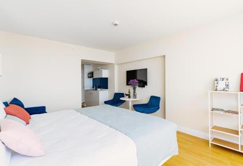 هاستل Downtown Centre In Batumi Aparthotel Orbi City