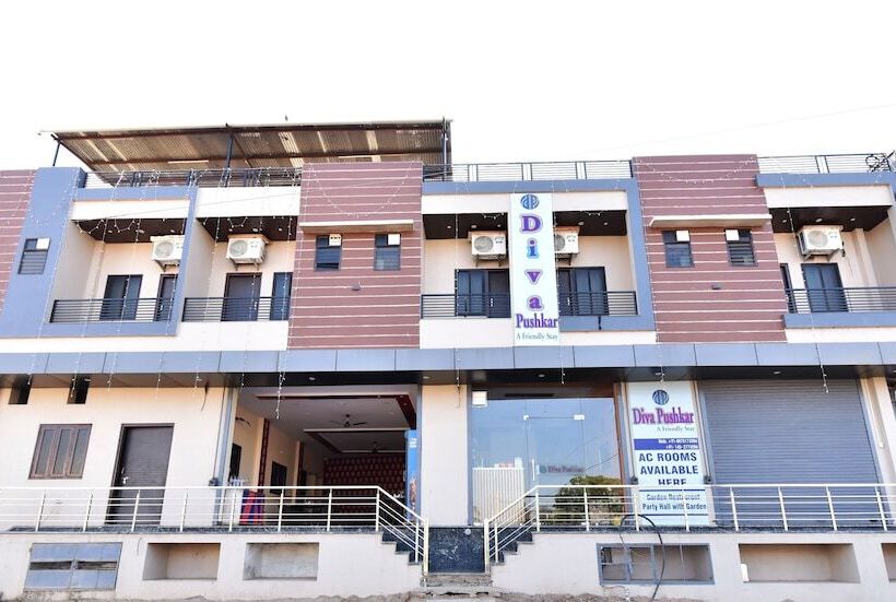 בית מלון כפרי Diva Pushkar