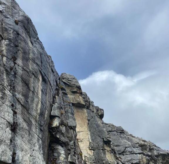 בית מלון כפרי Gll