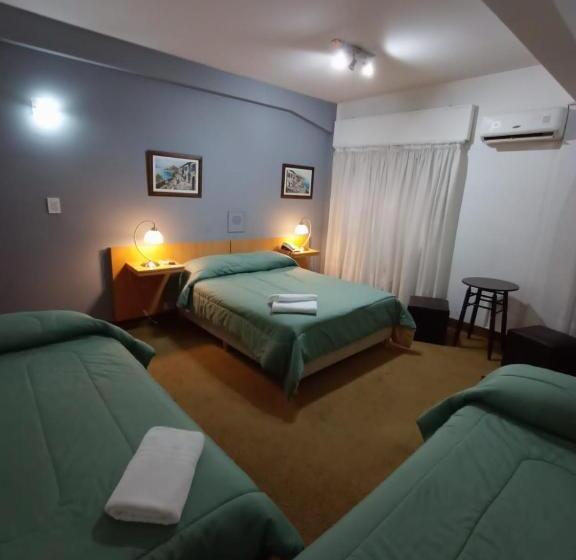 בית מלון כפרי Iberia