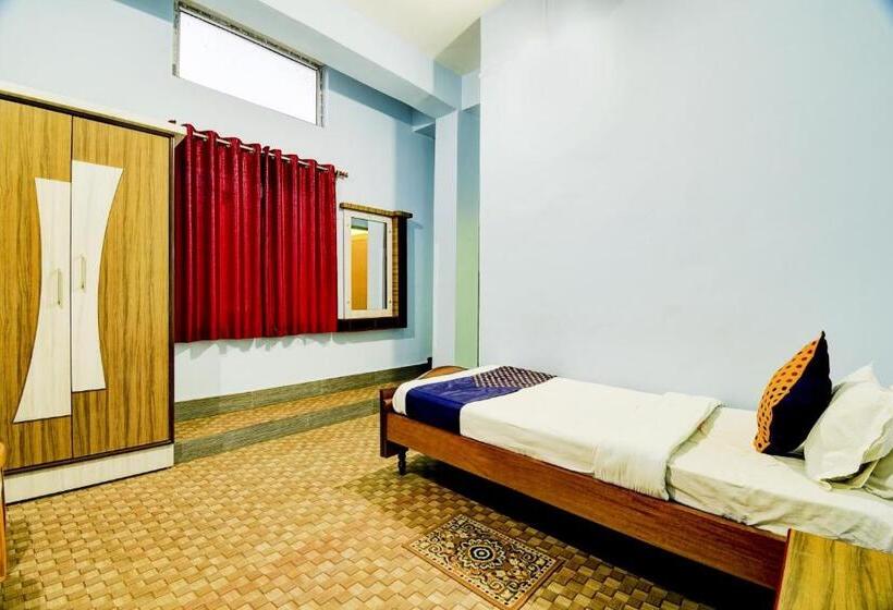 Hotel Spot On  Nandini