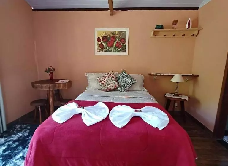 Majatalo Chales Cantinho Nosso