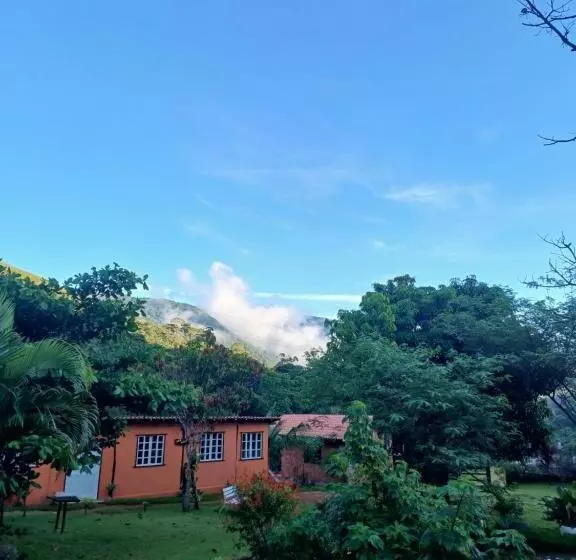 Majatalo Chales Cantinho Nosso