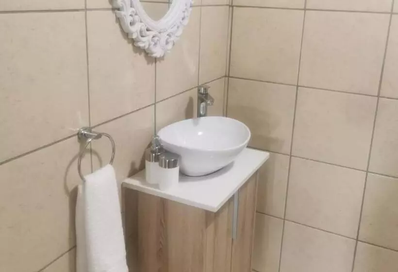 پانسیون Comfort E Casa