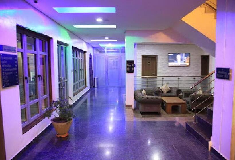 پانسیون Room In Lodge Best Western Plus Ibadan