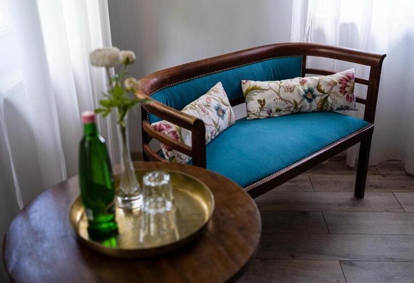 Hotelli Neptun Badacsony