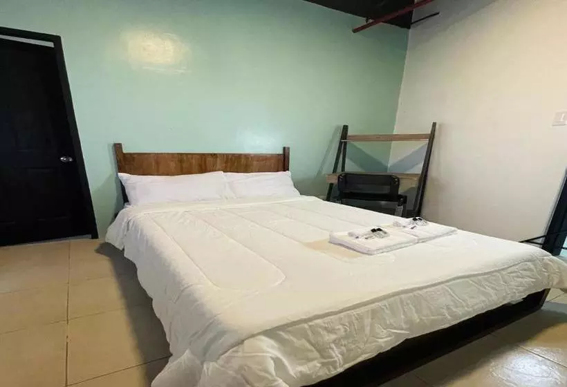 Hotelli The Colonial Residences - Angeles