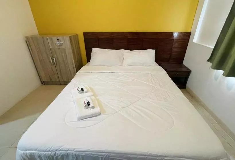 Hotelli The Colonial Residences - Angeles