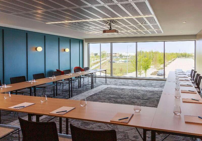 Novotel Cambridge North