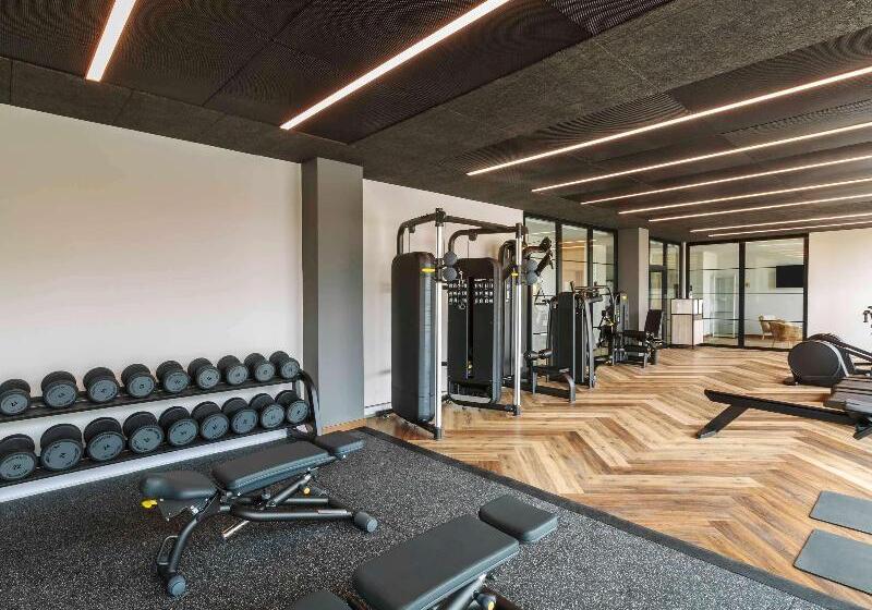 Novotel Cambridge North