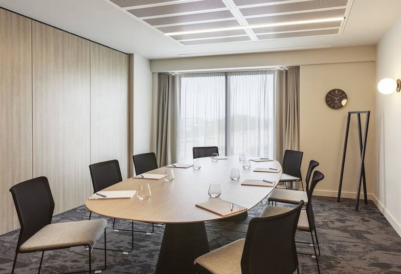 Novotel Cambridge North