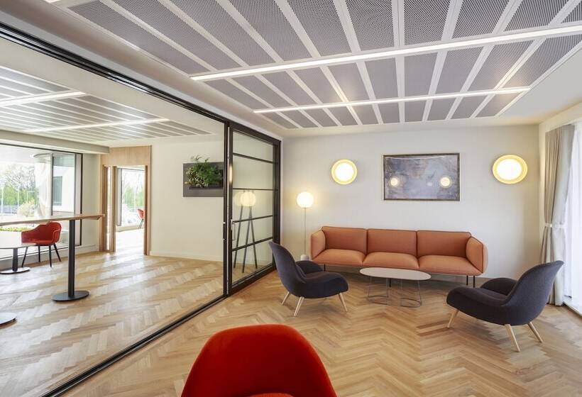 Novotel Cambridge North