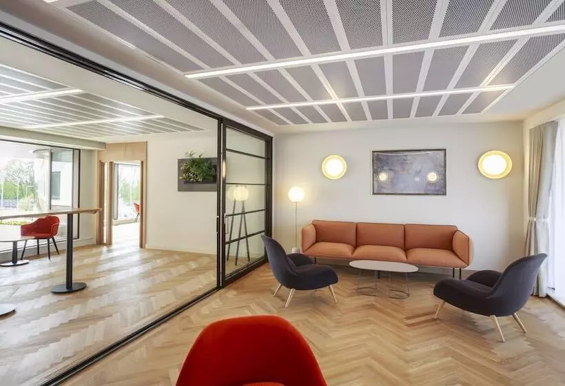 Novotel Cambridge North