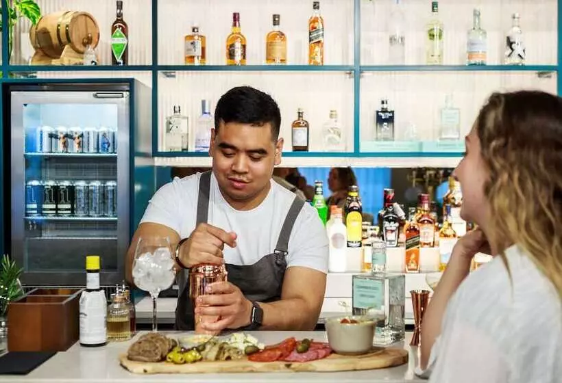 Novotel Cambridge North