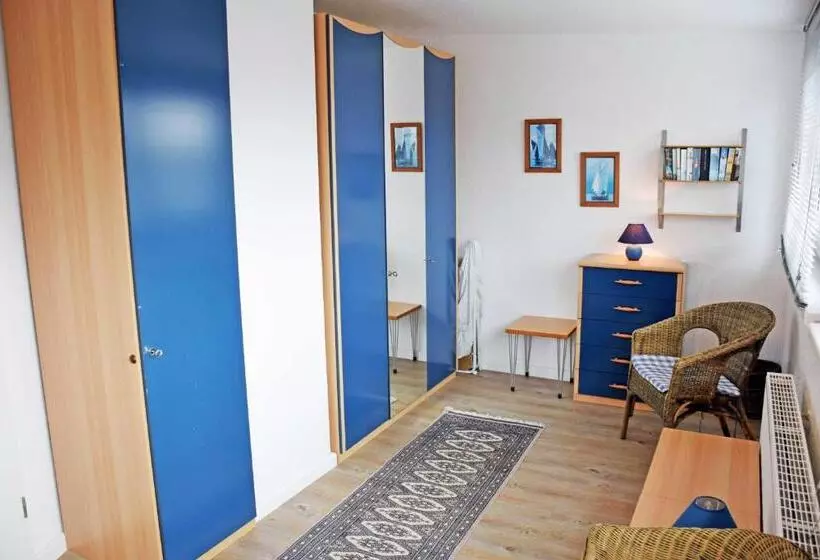 リゾートホテル Ferienwohnungen Mit Seeblick Und Sauna