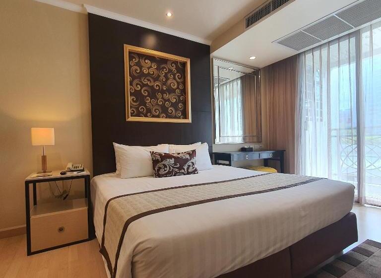 Admiral Premier Bangkok