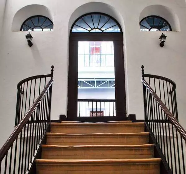 Apartamentos Larga 70