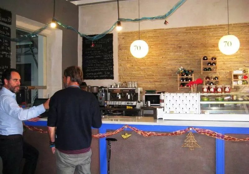 Apartamentos Larga 70