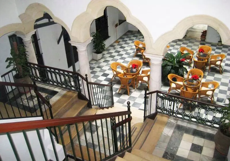 Apartamentos Larga 70