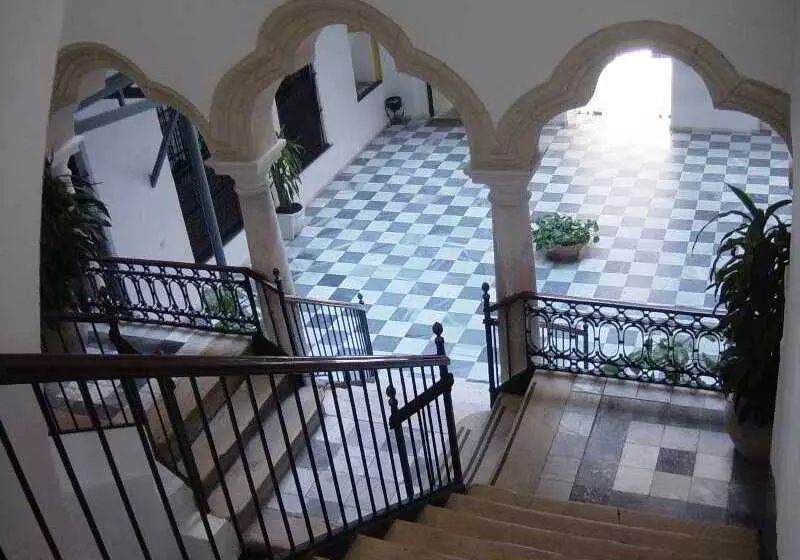 Apartamentos Larga 70