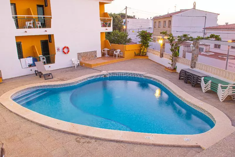 مسافرخانه Sa Paissa