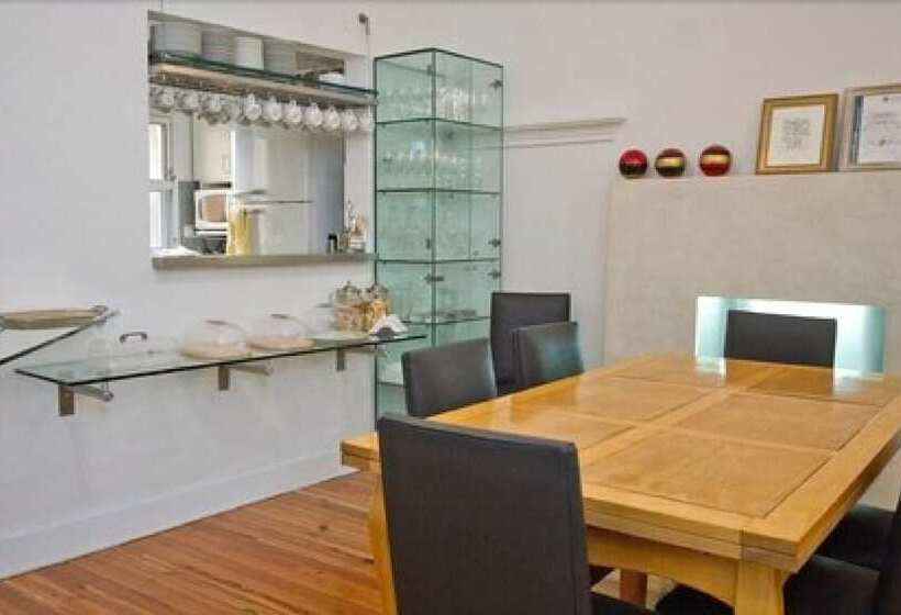 בית מלון כפרי 1555 Malabia House