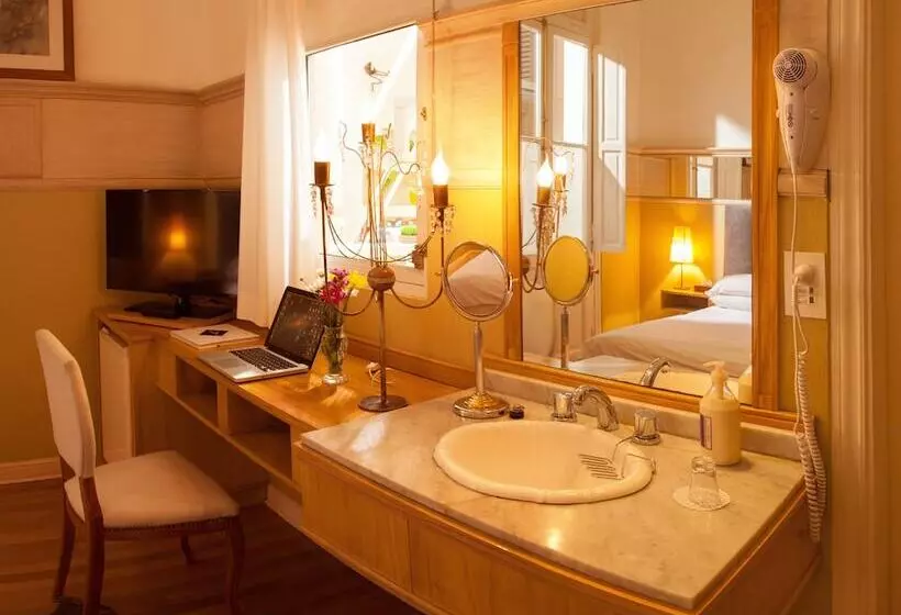 בית מלון כפרי 1555 Malabia House