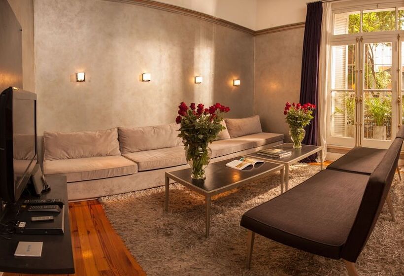 בית מלון כפרי 1555 Malabia House