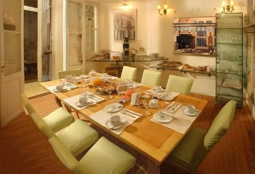 בית מלון כפרי 1555 Malabia House