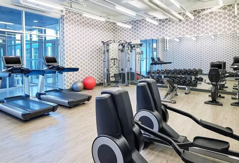 Отель Aloft Chicago O'Hare