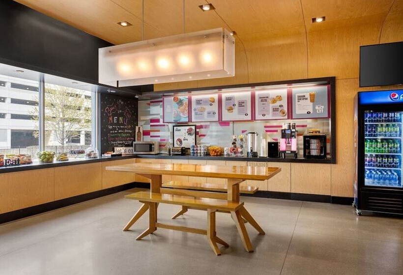 ホテル Aloft Chicago O'Hare