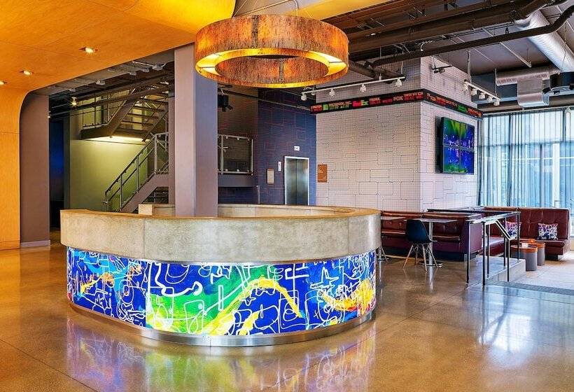 ホテル Aloft Chicago O'Hare