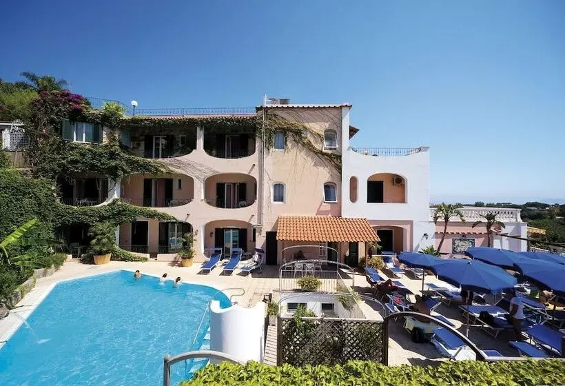 בית מלון כפרי Bellevue Benessere & Relax