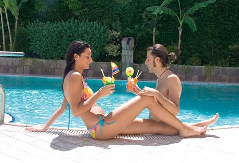 酒店 Bellevue Benessere & Relax