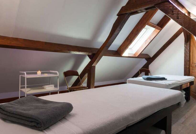 Отель Château Du Landel