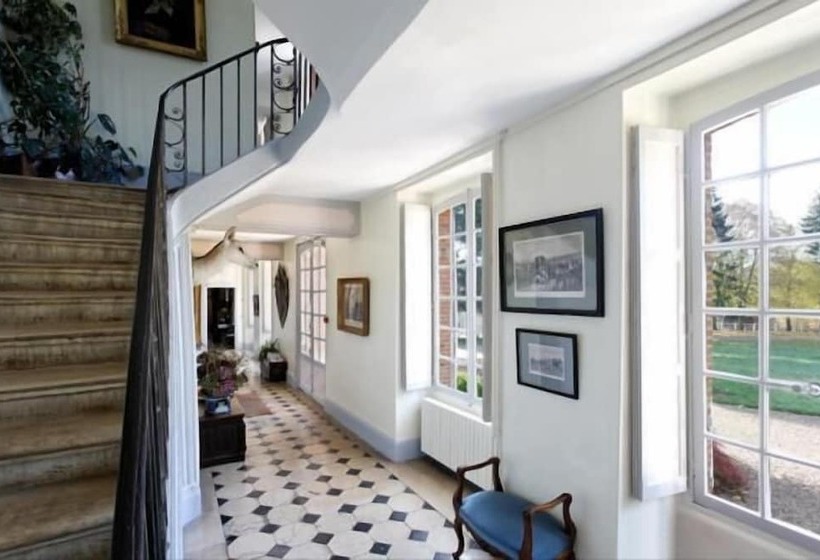 Отель Château Du Landel