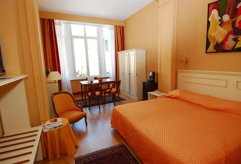 Hotel Ermitage Bouquet