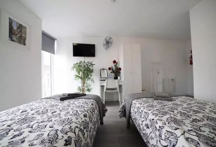 هتل Guest House Triunfo