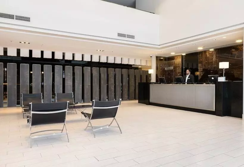 酒店 Holiday Inn Santiago   Airport Terminal, An Ihg