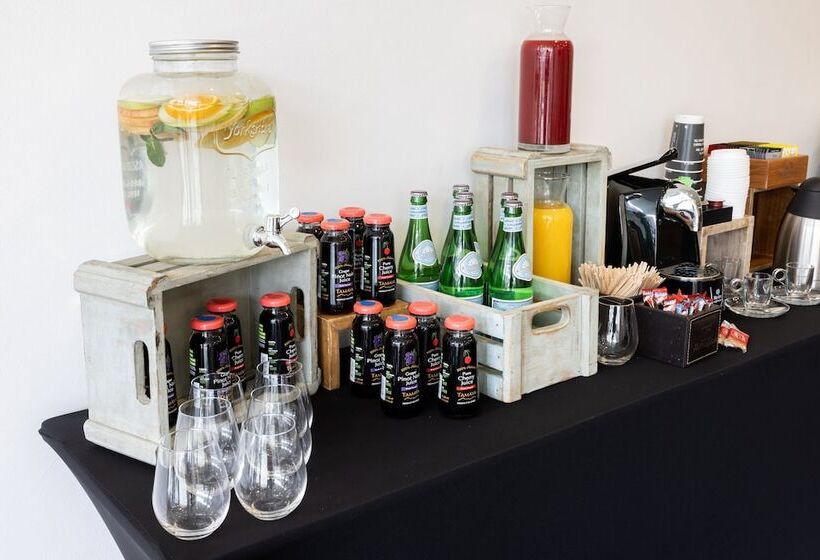 فندق Holiday Inn Santiago   Airport Terminal, An Ihg