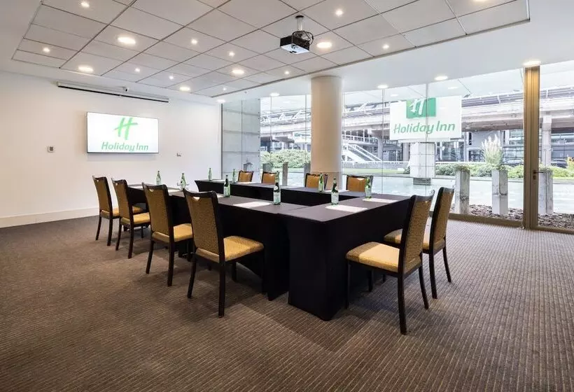 酒店 Holiday Inn Santiago   Airport Terminal, An Ihg