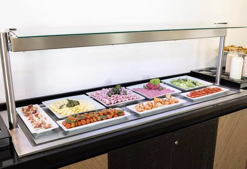 酒店 Holiday Inn Santiago   Airport Terminal, An Ihg