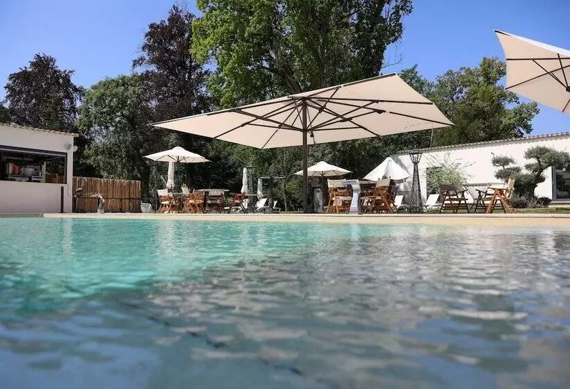 Hotel Séquoias Golf & Ressort