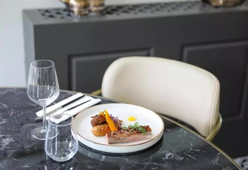 Hotel Séquoias Golf & Ressort